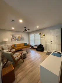 Huckleberry Flynn: Spacious + Comfy + Arcade Room! - Image 2