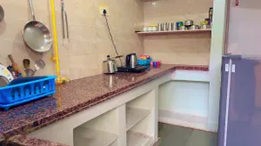 2BHK Manju Dwivedi Homestay Near Aiims - Image 5
