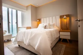 Apartment with a unique view in a luxury complex - Image 2