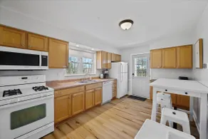 4BR Home w/Game Room in Wexford Near Pittsburgh - Image 4