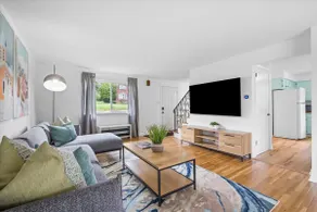 Family 4BR Home w Parking • 10 min to Stadiums - Image 5