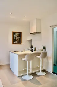 Anna Boutique - Deluxe Apartment A | Free Parking - Image 5