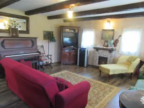 Irish Eyes Cottage in Hocking Hills - Image 2