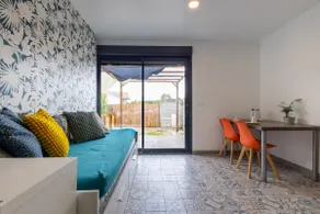 2022 furnished studio with garden and parking! - Image 5