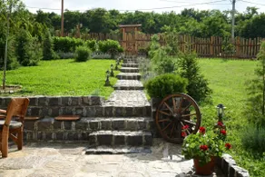 Mountain Retreat with Hot Tub & Pool - Image 4