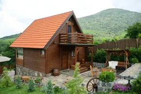 Mountain Retreat with Hot Tub & Pool - Image 5