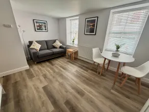 A beautiful cosy flat nr. the Castle, Caernarfon - Image 4
