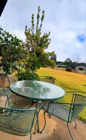Tranquil Country Haven - Image 4
