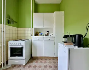 Equipped flat in central Zurich - Image 5