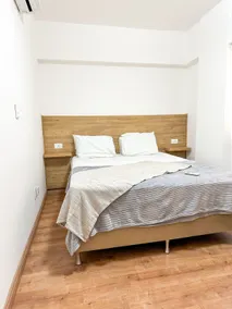 Apt. 705: Comfort and Elegance Near the Park - Image 2