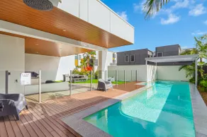 Top of the Dunes - Beachside Apartment by uHoliday - Image 3