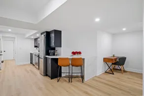 Modern Dreams | Guest Suite - Image 5