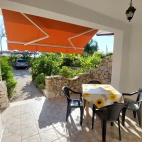 Two-room apartment with 4 beds, covered veranda and swimming pool - Image 4