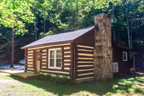 Creekside Cabin w/ Hot tub - Image 4