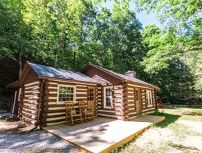 Creekside Cabin w/ Hot tub - Image 3