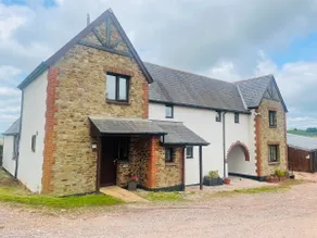 Oaktree Cottage 1 Bedroom Cottage - Image 3