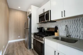 Renovated LittleVillage Retreat - Image 3