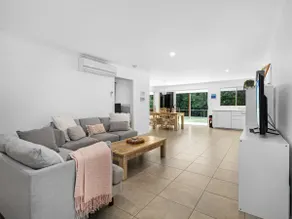 Pacific Pearl - Image 4