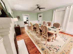 Historic Railway Retreat w/ pool table & firepit - Image 5