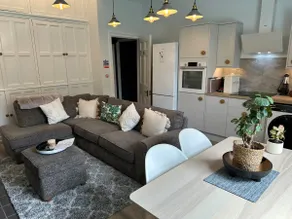 Shotley House Rooms - Image 3