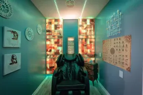 Zen Bungalow - Hot Tub, Fire Pit, Massage Chair - Image 3