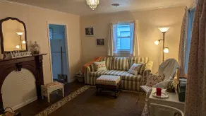 Cherry Blossom Cottage - Image 2
