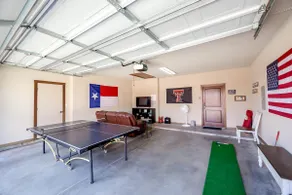 •Walk to Tech stadium with Game Room, Sleeps 12! - Image 3