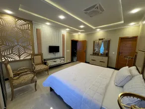 2 bedroom apartment Cedar Hills. - Image 5