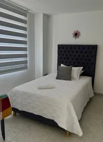 Apt. Los Angeles 101: Your Home Away From Home - Image 4
