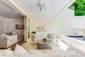 Hillside Villa 2 - Image 5