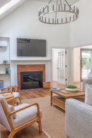 North Falmouth Getaway Near Old Silver Beach - Image 3