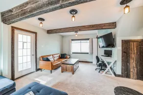 Charming Cottage w/ Lake Access - Image 4