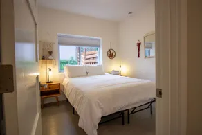 Modern Seward Apartment w/Hot tub - Image 5