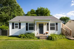 Music City Retreat, Fenced Yard, Sleeps 6, Pets OK - Image 4