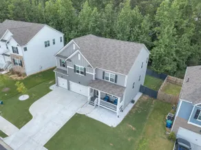 Luxury 5BR Perfect For Insurance & Corporate Stays - Image 3