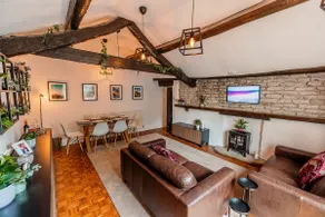 The Peveril Bakery Loft - Image 4