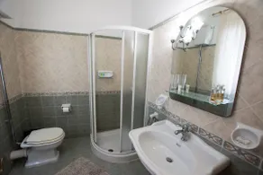 Malta Villa with Pool in the Countryside - Image 4