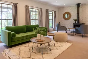 Furche Barossa 5 Bedroom Holiday House - Image 2