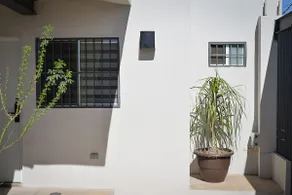 LiV109 Apt 2 | Central, safe and quiet - Image 5