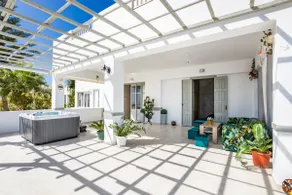 Perama Luxury Apartment - Image 3