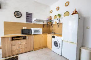 Perama Luxury Apartment - Image 4