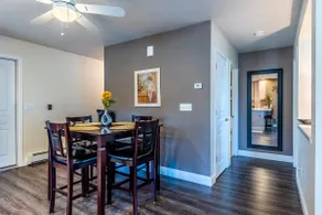 Clean, Quiet, Beautiful, Full Kitchen, - Image 4