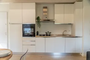 Modern Suite in Downtown Treviso - Image 5