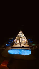 Rocky Road Cabin / Piscina Climatizada - Image 4