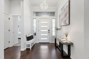 Family-friendly New Built Home Near Attractions - Image 5