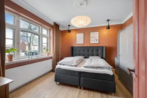 Beautiful apartment in townhouse - Image 2