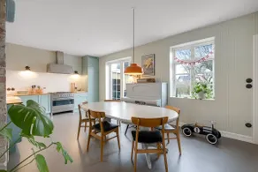 Beautiful apartment in townhouse - Image 5