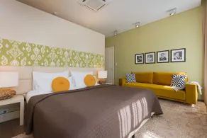 Classic Apartment with 1 Bedroom - Image 5