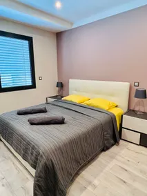 4 Seasons Apartment - Image 5