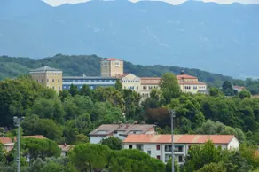 Tina House Gorizia Apartment - Image 3